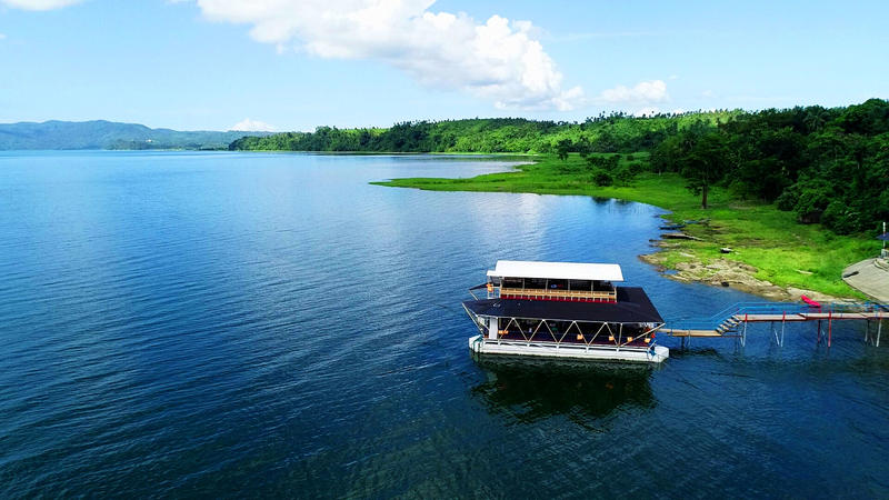 Vista Pilar Floating Restaurant